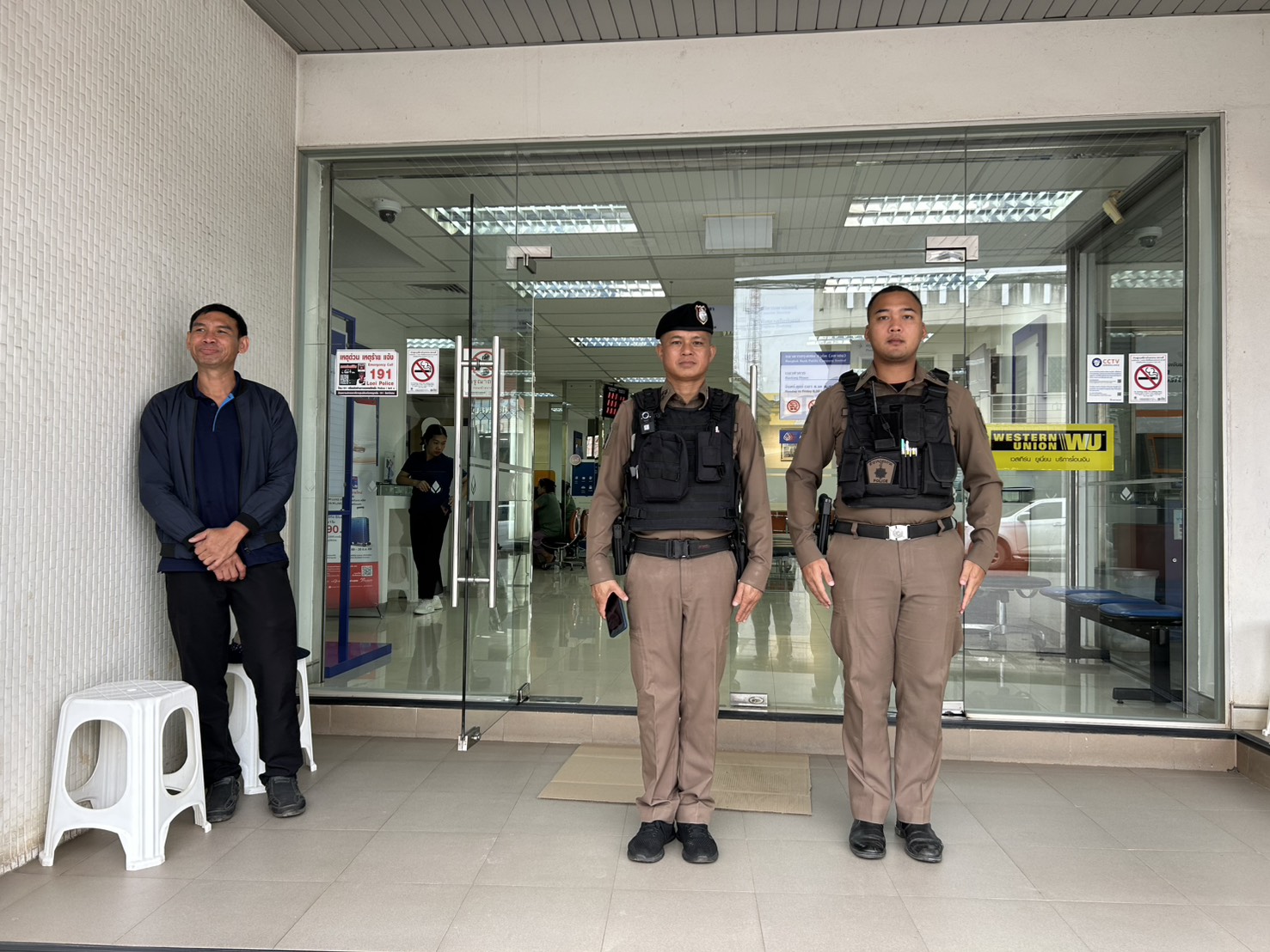 ตรวจ_ธ_003.jpg